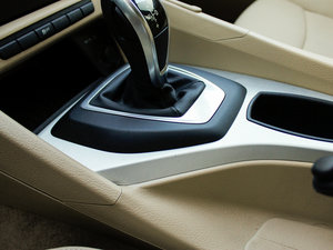 2012sDrive 20i IȰ g