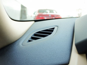 2012sDrive 20i I(lng)Ȱ g