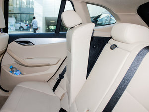 2012sDrive 20i IȰ g