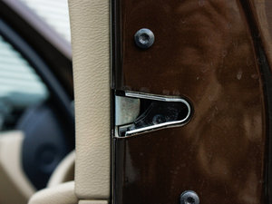 2012sDrive 20i IȰ g