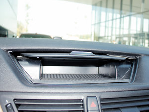 2012sDrive 20i IȰ п؅^