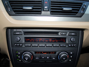 2012sDrive 20i IȰ п؅^