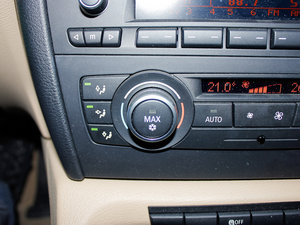 2012sDrive 20i IȰ п؅^