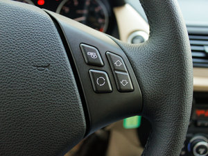 2012sDrive 20i IȰ п؅^(q)