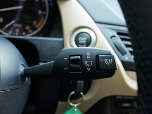 2012sDrive 20i IȰ п؅^(q)