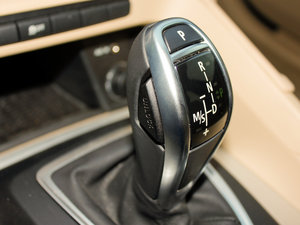 2012sDrive 20i IȰ п؅^(q)