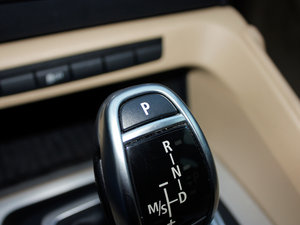 2012sDrive 20i IȰ п؅^(q)