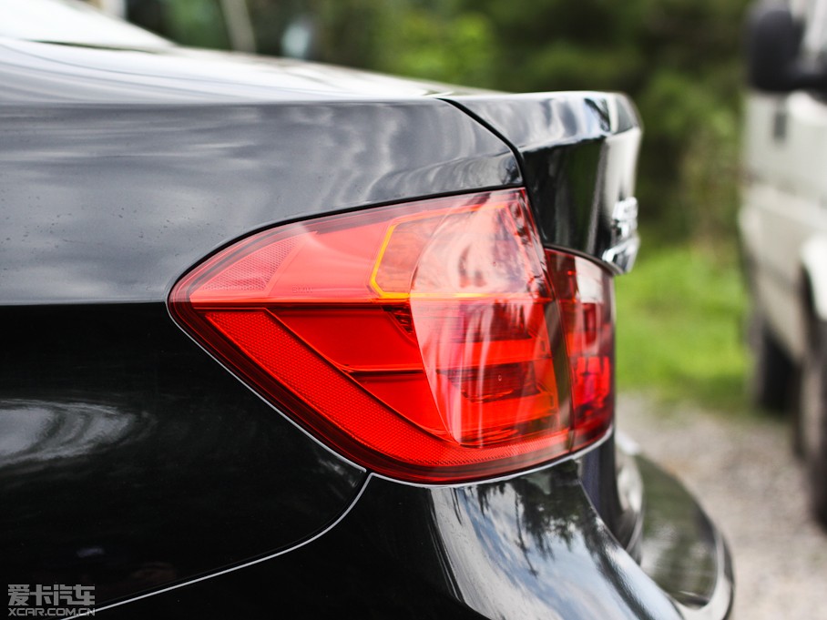 2013R3ϵ 328Li L(fng)а