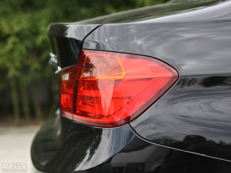 2013R3ϵ 328Li Lа