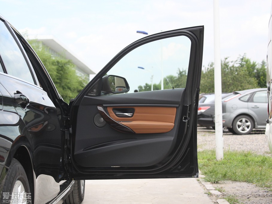 2013R3ϵ 328Li Lа