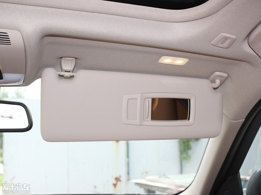 2013R3ϵ 328Li L(fng)а