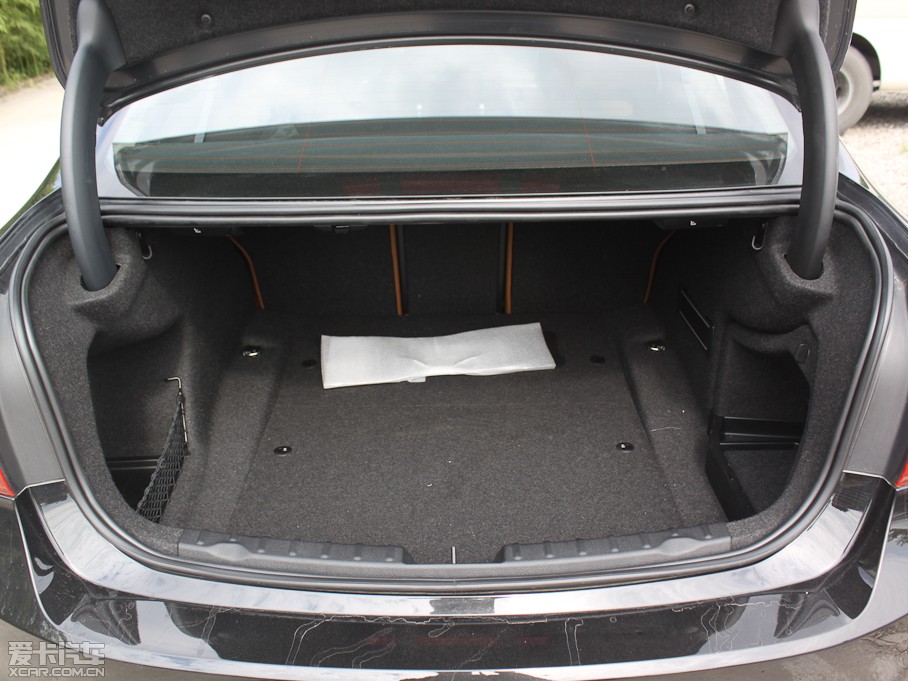 2013R3ϵ 328Li L(fng)а