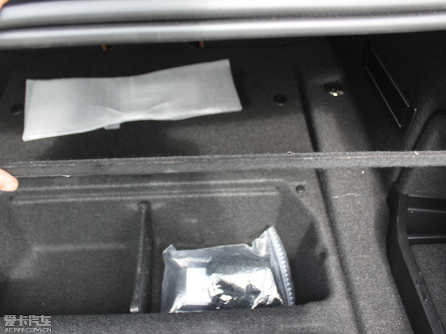 2013R3ϵ 328Li L(fng)а