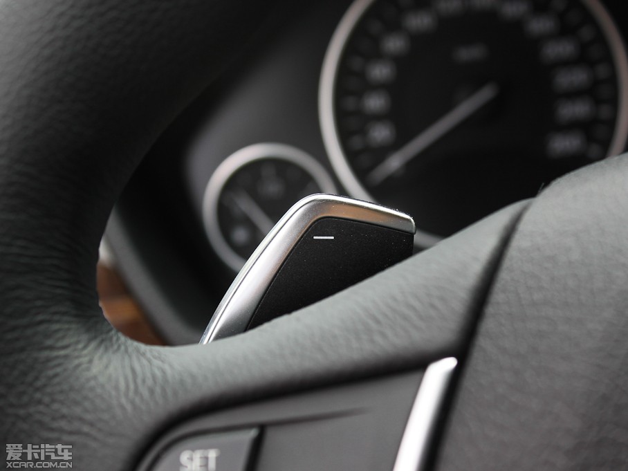 2013R3ϵ 328Li Lа