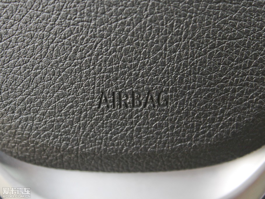 2013R3ϵ 328Li L(fng)а