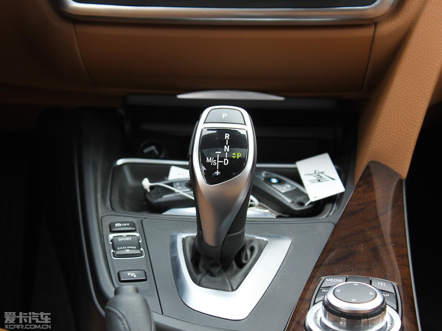 2013R3ϵ 328Li L(fng)а