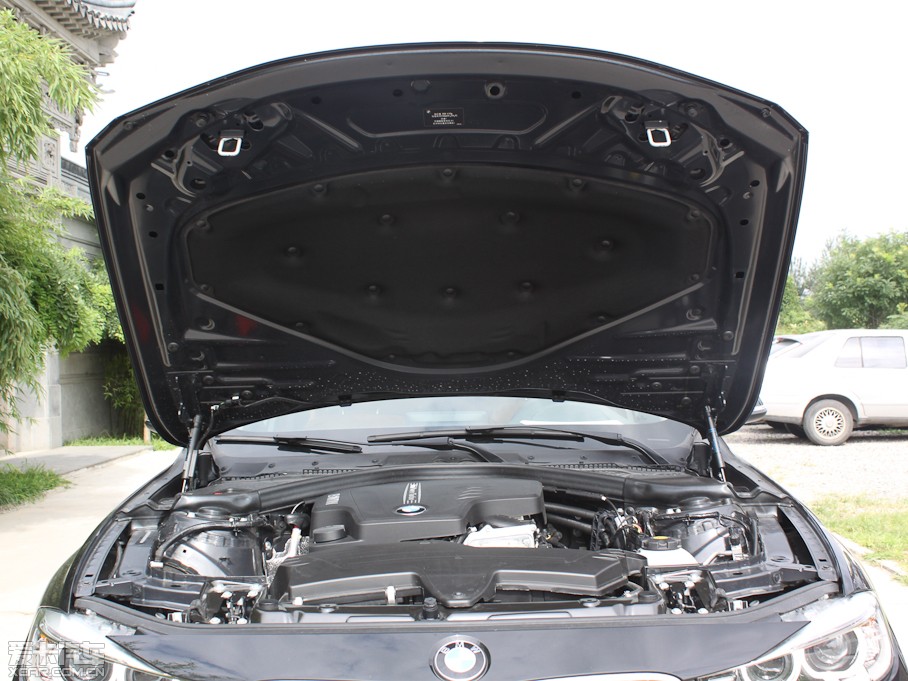 2013R3ϵ 328Li L(fng)а