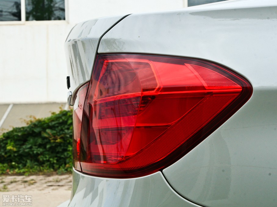 2013R3ϵ 320Li rа