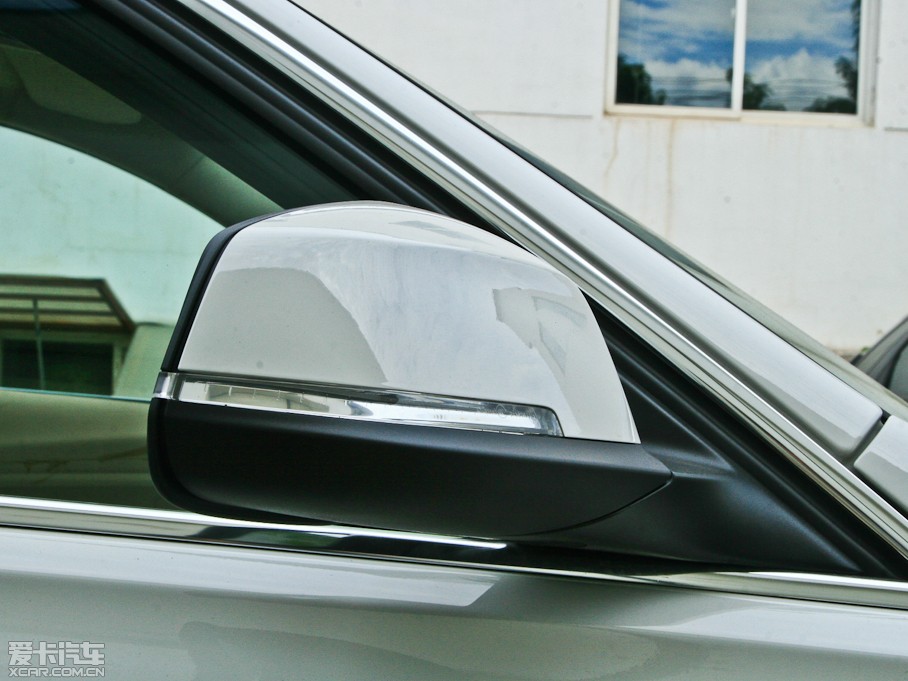 2013R3ϵ 320Li rа