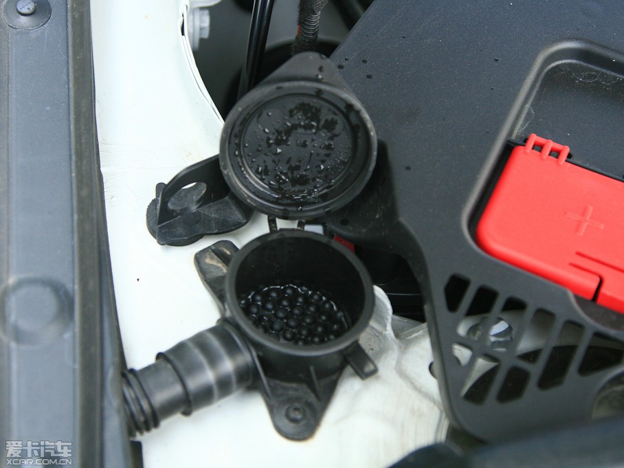 2013��R3ϵ 320Li �r(sh��)�а�