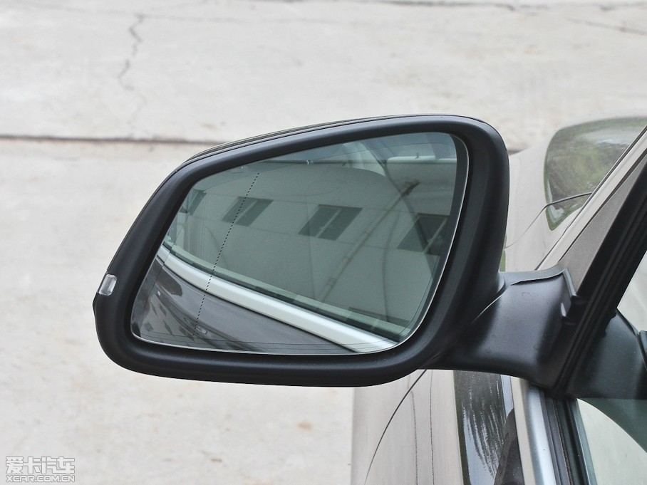 2013R3ϵ 335Li L(fng)а