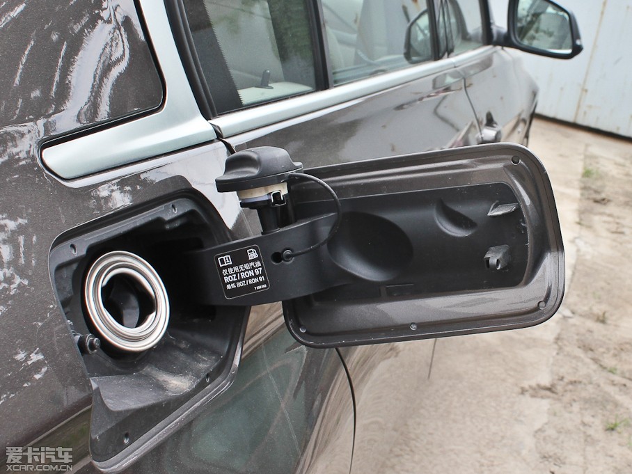 2013��R3ϵ 335Li �L�а�