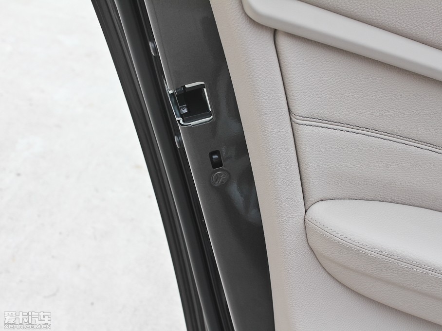 2013��R3ϵ 335Li �L�а�