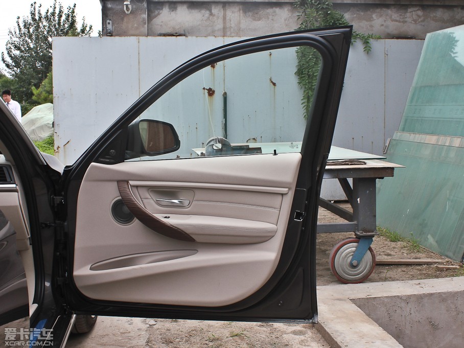 2013��R3ϵ 335Li �L�а�