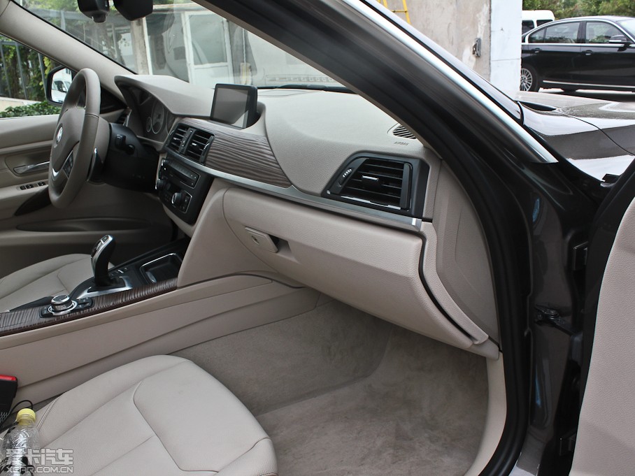 2013��R3ϵ 335Li �L�а�