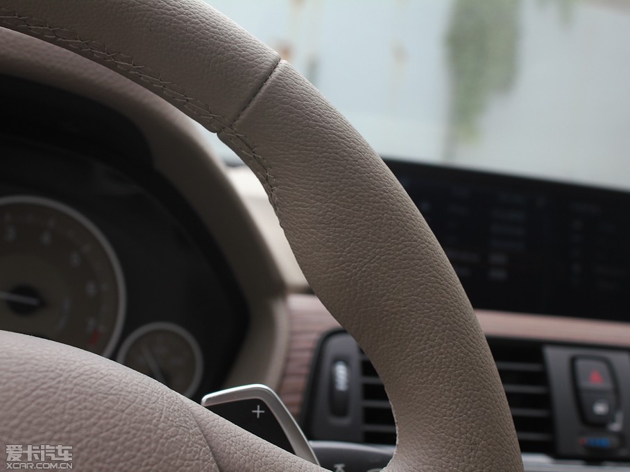 2013��R3ϵ 335Li �L�а�