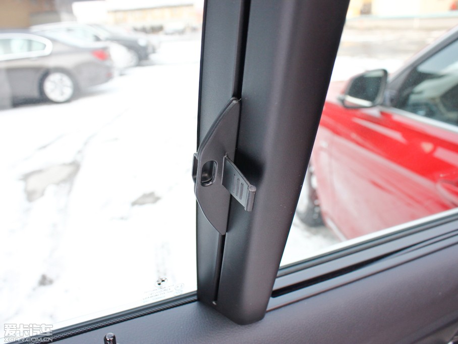 2013R3ϵ 320Li Lа