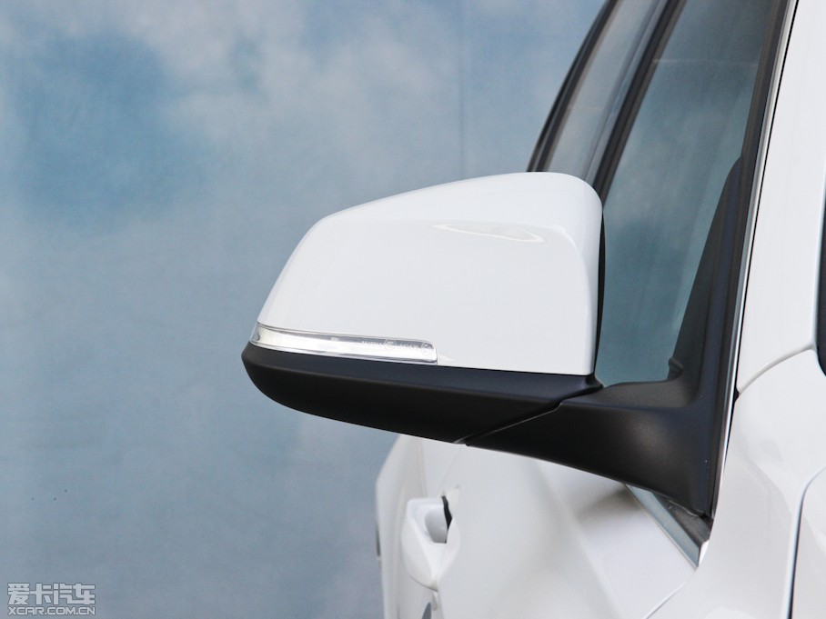 2013��R3ϵ 328Li ���A��