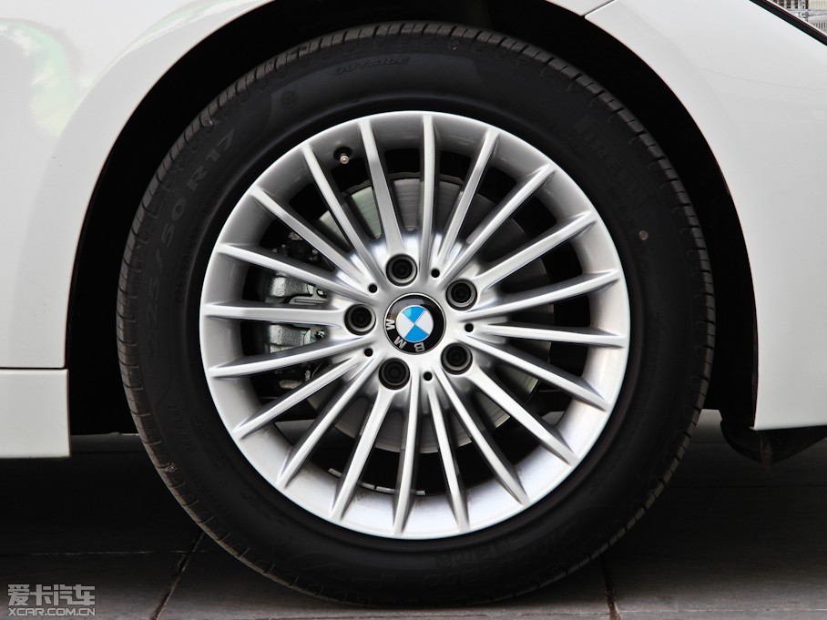 2013��R3ϵ 328Li ���A��