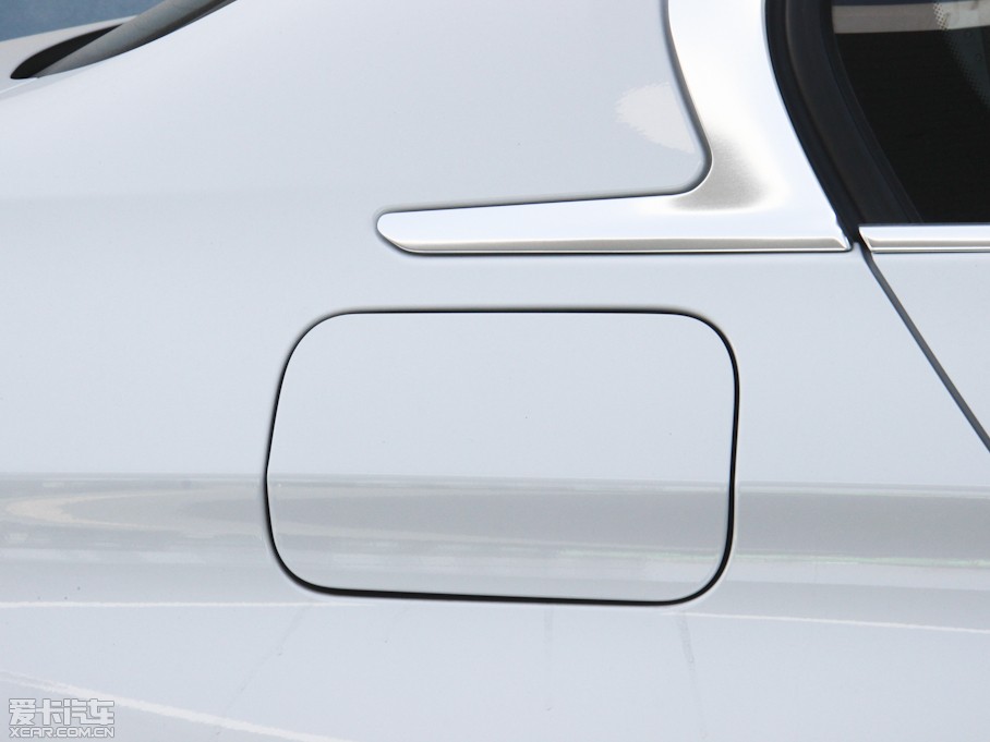 2013��R3ϵ 328Li ���A��