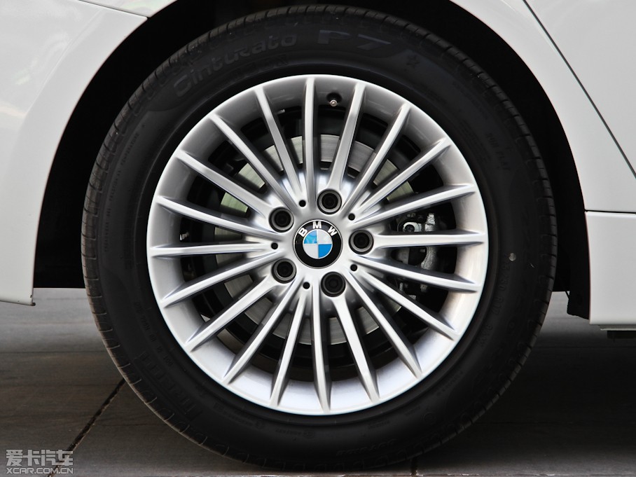 2013��R3ϵ 328Li ���A��