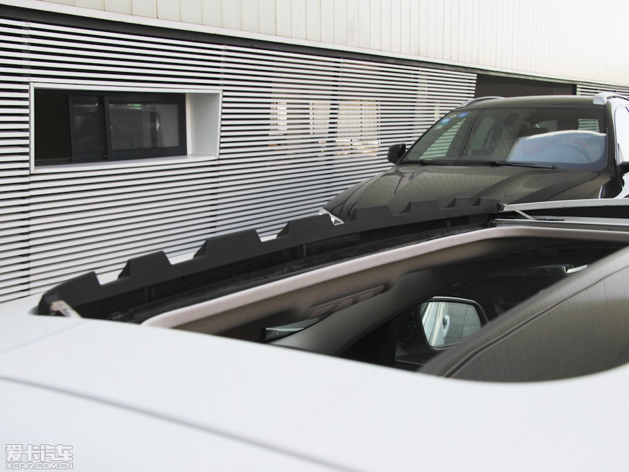 2013��R3ϵ 328Li ���A��