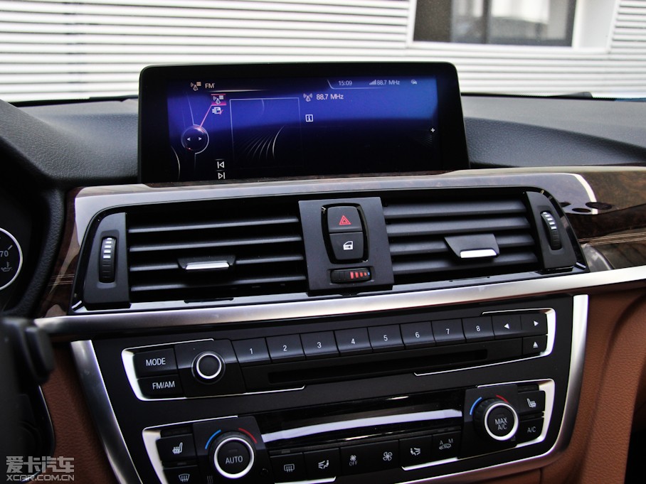 2013��R3ϵ 328Li ���A��