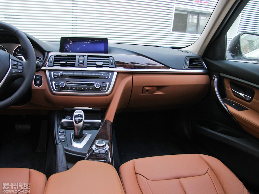 2013��R3ϵ 328Li ���A��