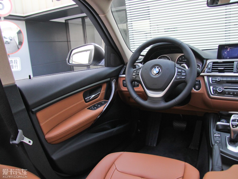 2013��R3ϵ 328Li ���A��