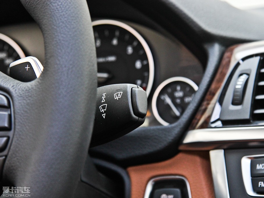 2013��R3ϵ 328Li ���A��