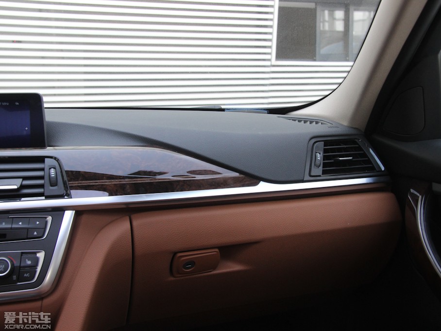 2013��R3ϵ 328Li ���A��