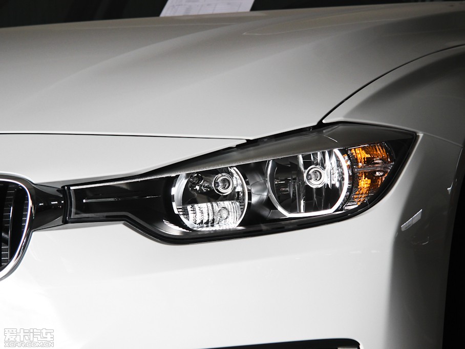 2013��R3ϵ 320i �r�а�