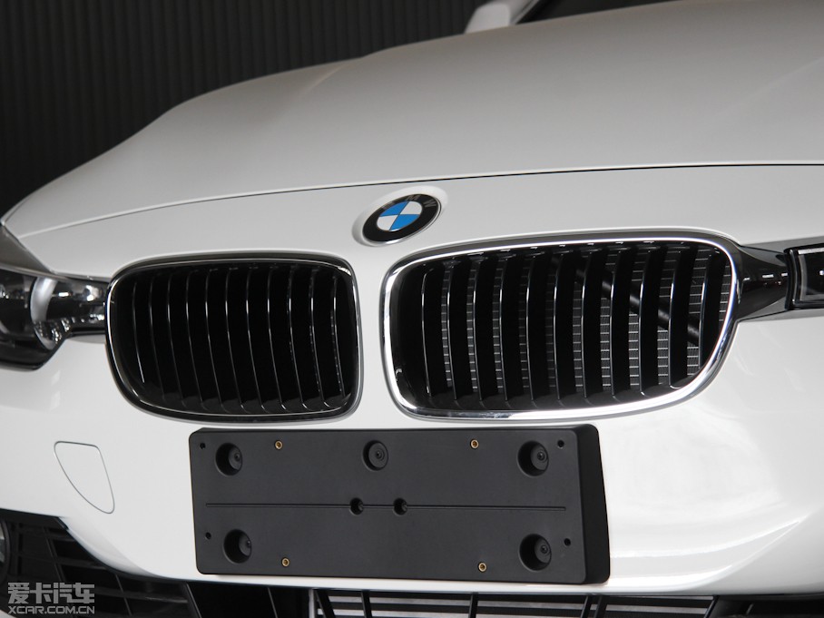 2013��R3ϵ 320i �r�а�
