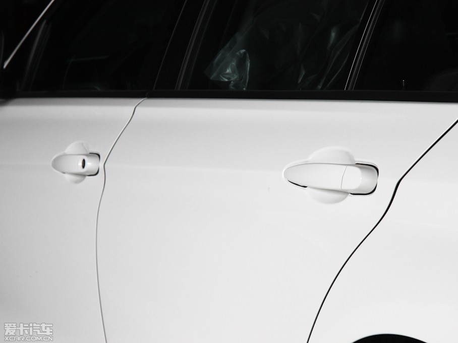 2013��R3ϵ 320i �r�а�