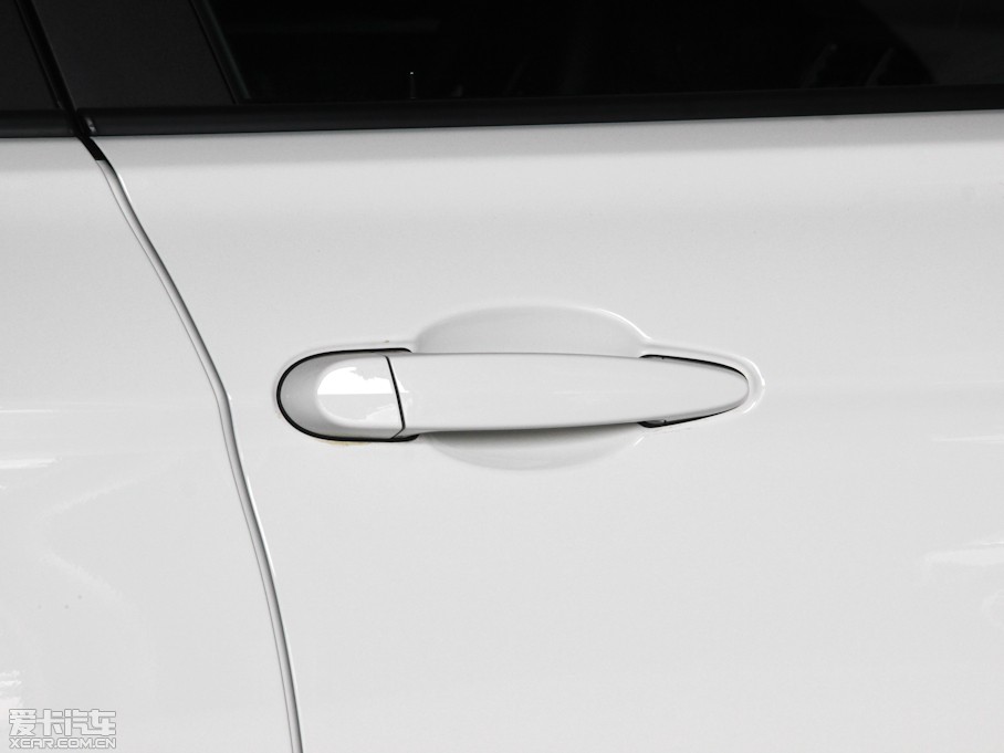 2013��R3ϵ 320i �r�а�