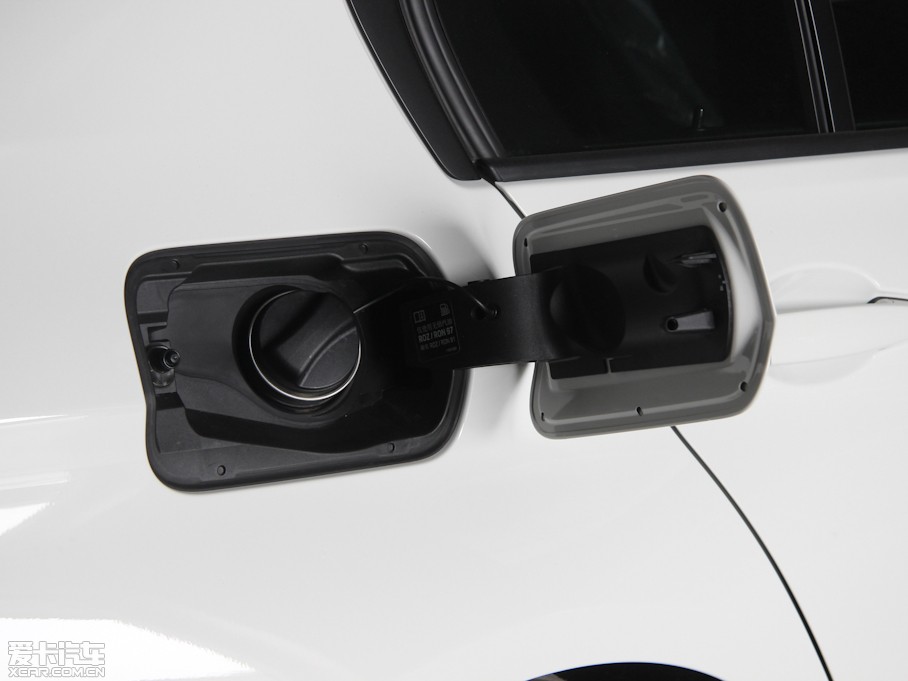 2013��R3ϵ 320i �r�а�