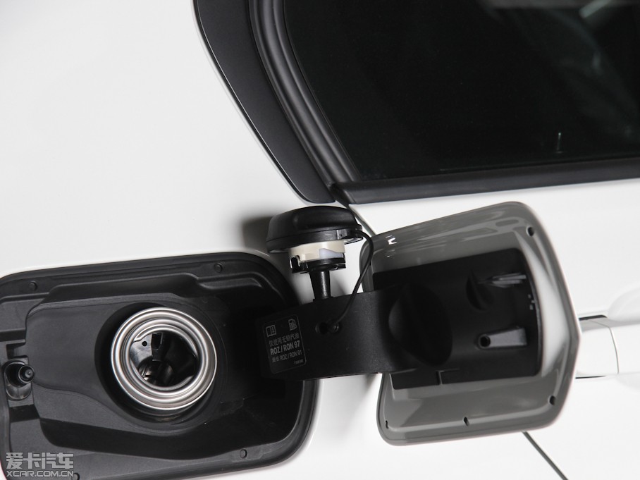 2013��R3ϵ 320i �r�а�