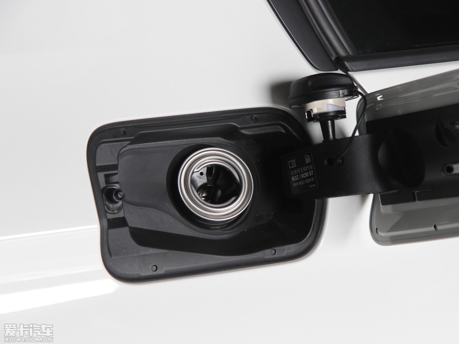 2013��R3ϵ 320i �r�а�