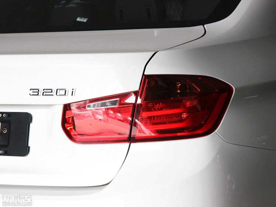 2013��R3ϵ 320i �r�а�