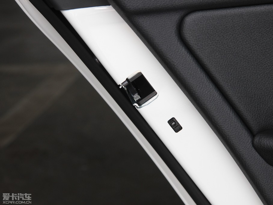 2013R3ϵ 320i rа